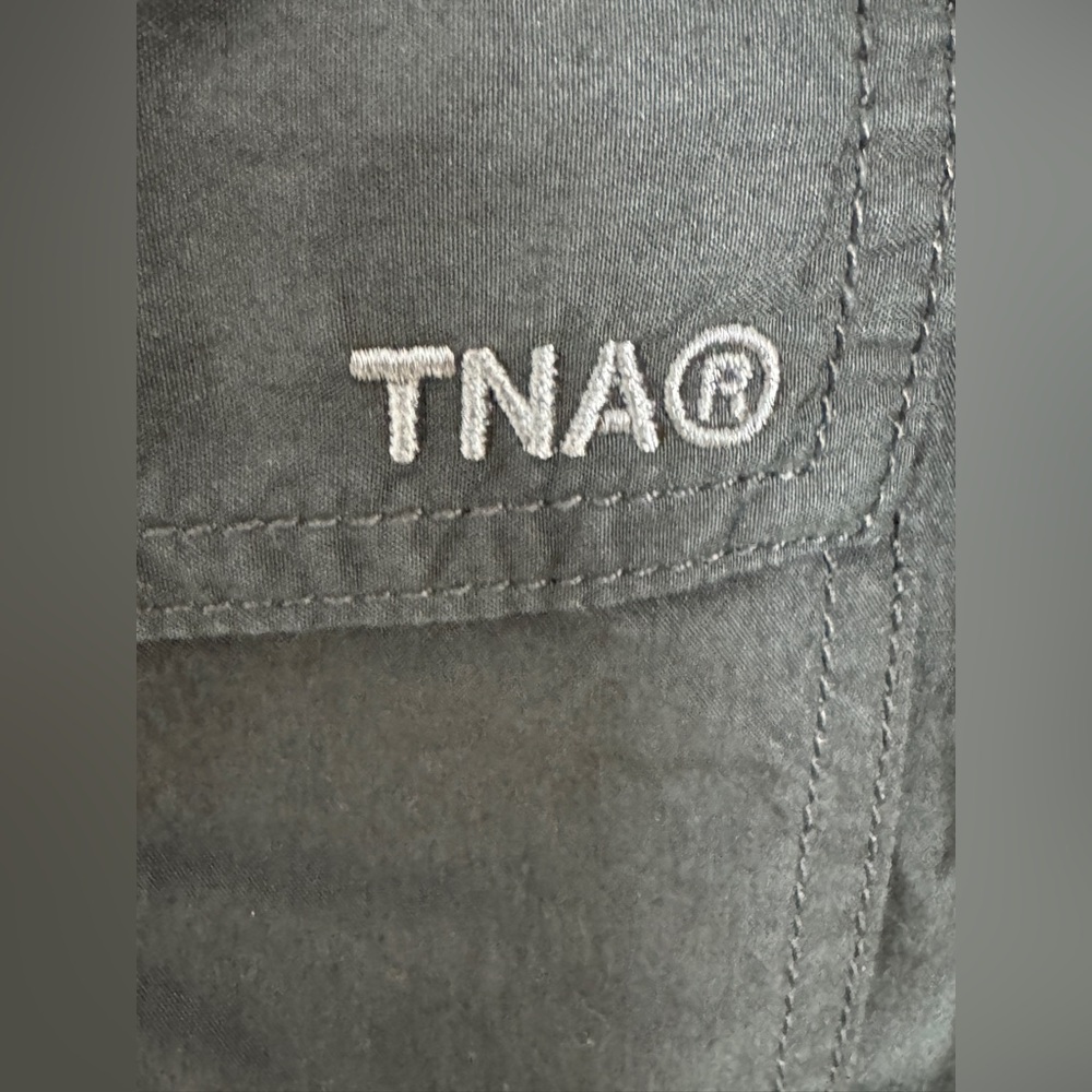 Aritzia TNA Squad Pocket Parachute Pant NWOT - Picture 7 of 7